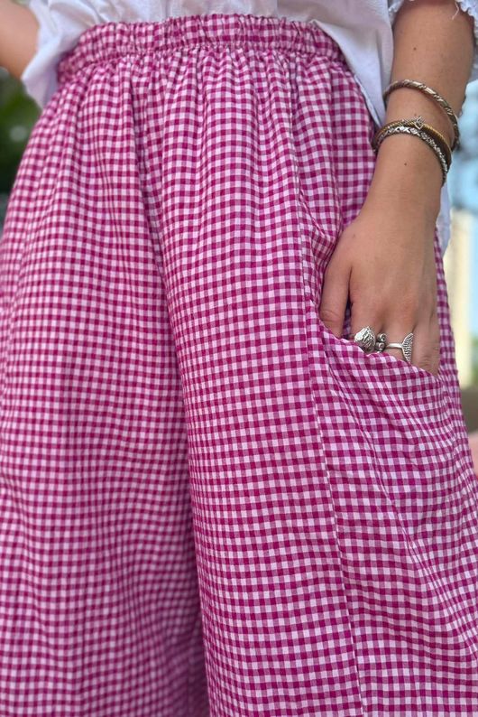 Arbi Gingham Relaxed Barrel Pant Magenta